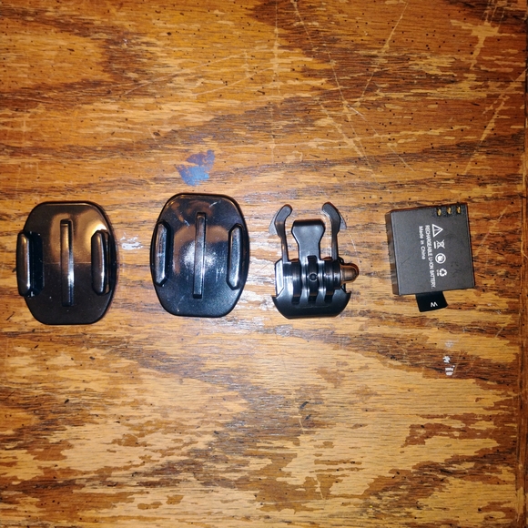 GoPro Black Compact Camera - Picture 3 of 3